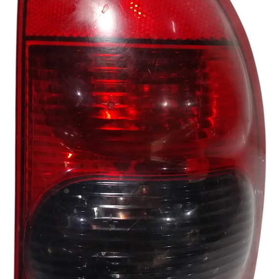 Lanterna Traseira Direita Gm Corsa 2001 Direito/passageiro Vermelho