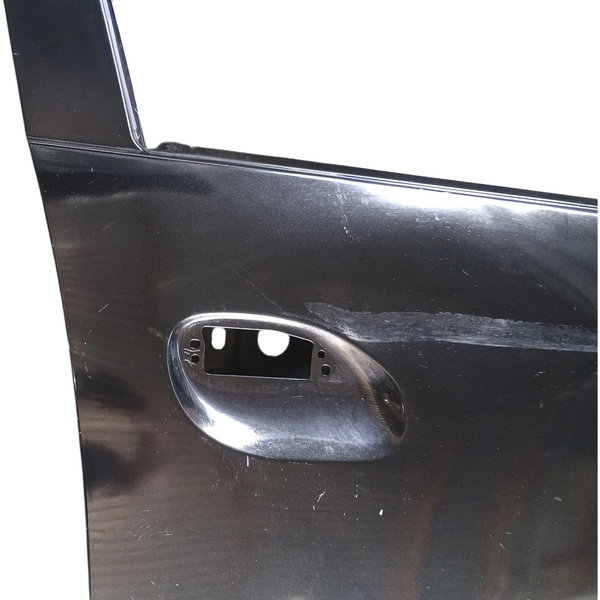 Porta Dianteira Direita Renault Duster 2020 Com Detalhes Dianteira Direito Preto