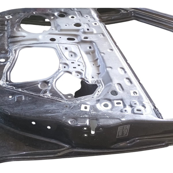 Porta Dianteira Direita Renault Duster 2020 Com Detalhes Dianteira Direito Preto