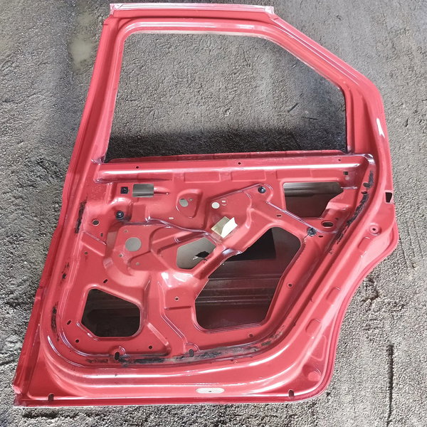 Porta Traseira Lado Direito Renault Logan 2011 Traseira Direito Vermelho