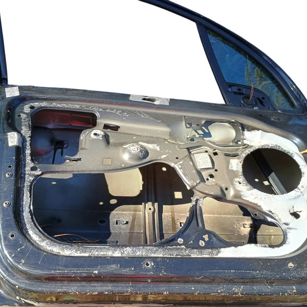 Porta Dianteira Esquerda Citroen C3 2003 A 2005 Para Recuper Dianteira Esquerdo Preto