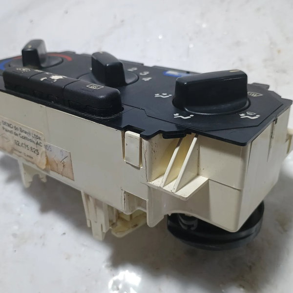Comando De Ar Condicionado Gm Astra 2002
