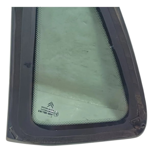 Vidro Fixo Traseiro Direito Citroen C3 2003