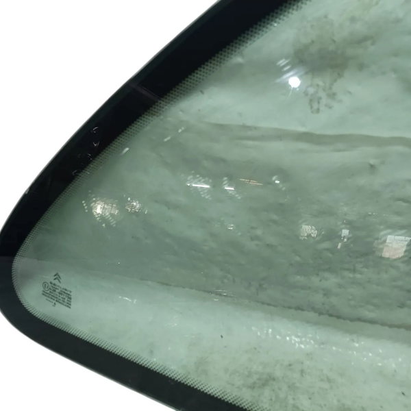 Vidro Fixo Traseiro Direito Citroen Xsara Picasso 2010