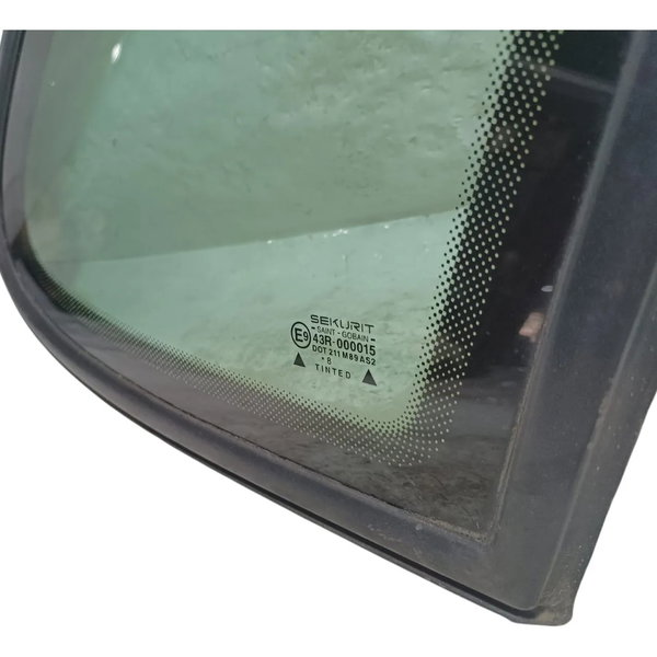 Vidro Fixo Traseiro Direito Vw Polo Classic 1999