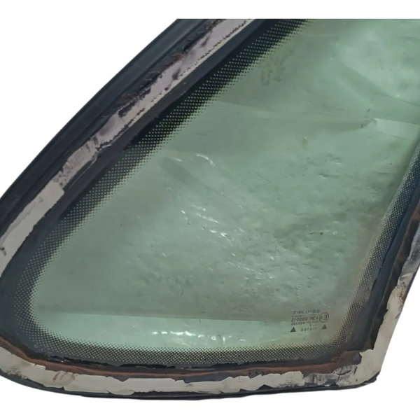 Vidro Fixo Traseiro Esquerdo Vw Polo Classic 1999