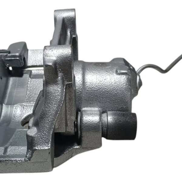 Pinça Freio Dianteira Direita Audi A4 1.8 2005
