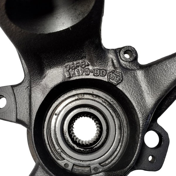 Montante Roda Ford Courier Dianteiro Direito