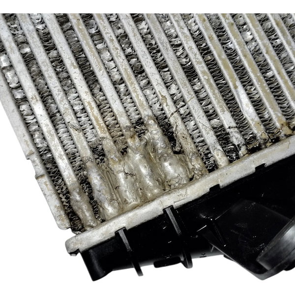 Radiador Intercooler Vw Audi A3 Golf 1.8 Turbo Com Reparo