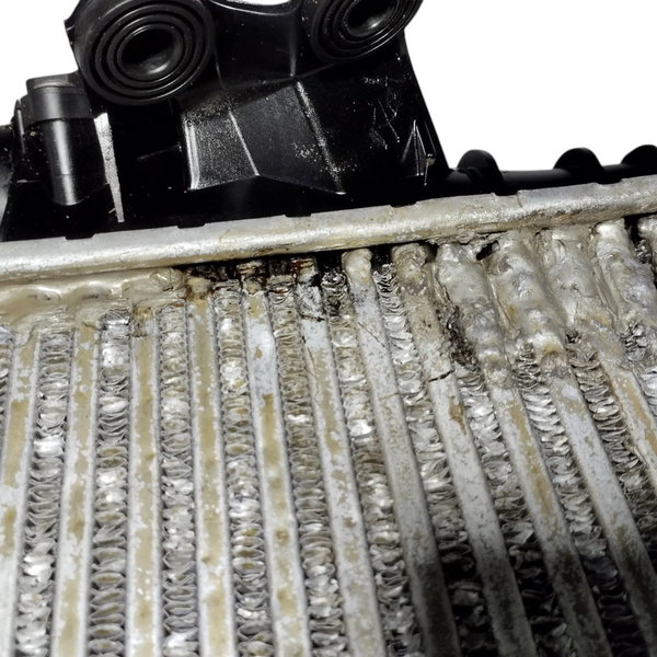 Radiador Intercooler Vw Audi A3 Golf 1.8 Turbo Com Reparo