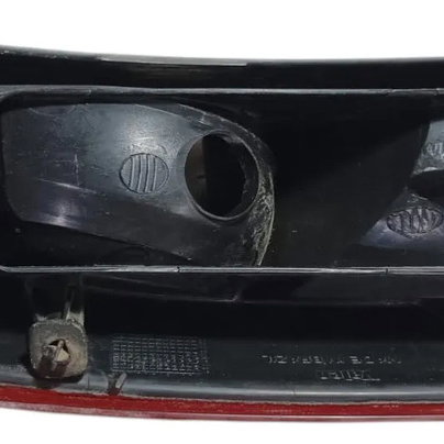 Lanterna Esquerda Gm Corsa Maxx Hatch 2009 Com Detalhe Esquerdo/motorista Vermelho