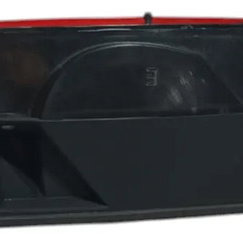 Lanterna Esquerda Gm Corsa Maxx Hatch 2009 Com Detalhe Esquerdo/motorista Vermelho