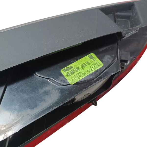 Lanterna Direita Gm Corsa Maxx Hatch 2009 Com Detalhe Direito/passageiro Vermelho