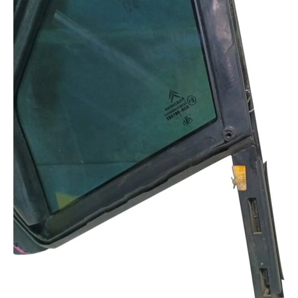 Vidro Fixo Dianteiro Direito Citroen C4 Pallas Hatch 2010