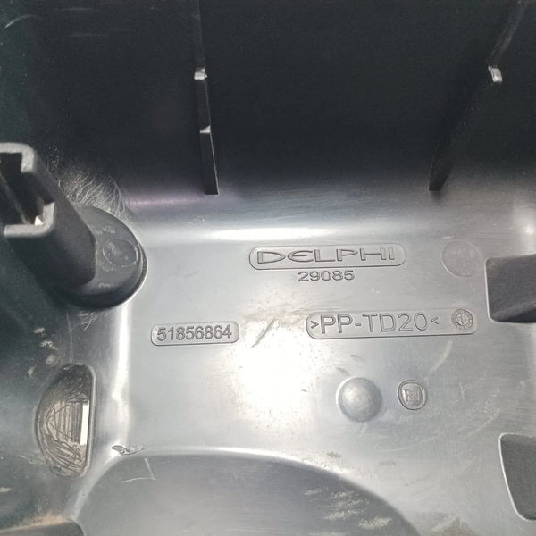 Suporte Caixa De Fusível Fiat Palio 2015