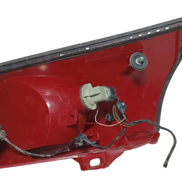 Lanterna Direita Ford Focus 2005 Com Detalhe Direito/passageiro Vermelho
