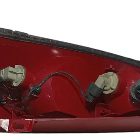 Lanterna Esquerda Ford Focus 2005 Com Detalhe Esquerdo/motorista Vermelho