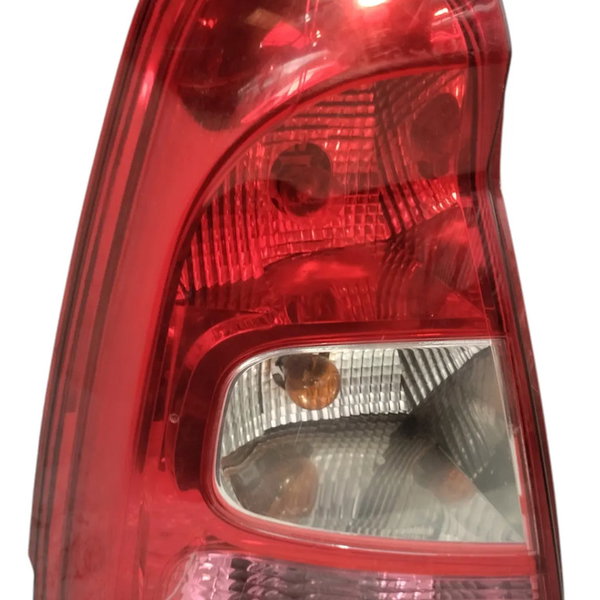 Lanterna Traseira Esquerda Renault Logan 2011 Detalhe Esquerdo/motorista Vermelho