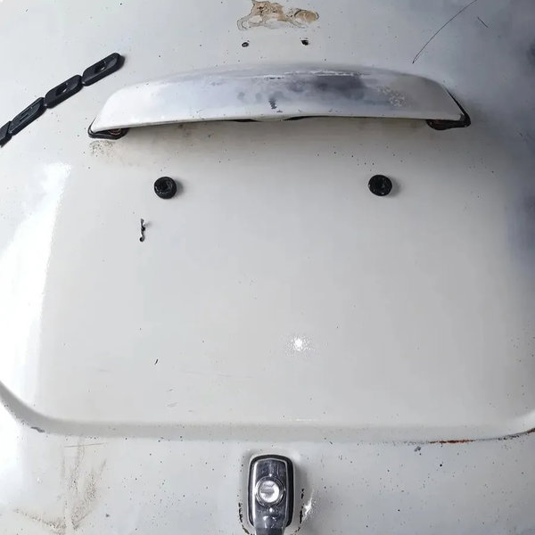 Tampa Capo Traseiro Do Volkswagen Fusca 76