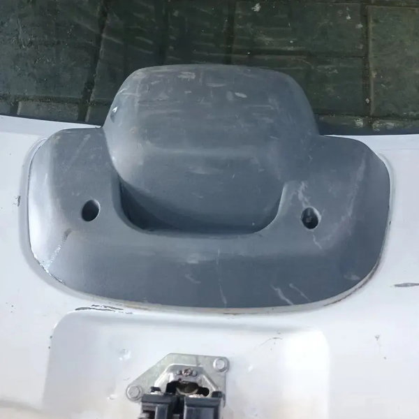 Tampa Capo Traseiro Fiat Uno Vivace 2010 Para Recuperar Branco