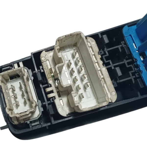 Botão Vidro Porta Dianteira Esquerda Renault Logan 2011