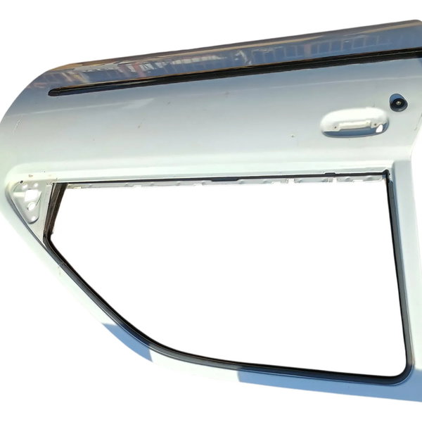 Porta Lado Direito Dianteira Ford Fiesta Courier 2004 Dianteira Direito Branco