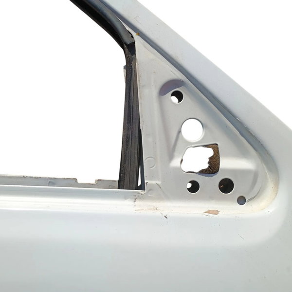 Porta Lado Direito Dianteira Ford Fiesta Courier 2004 Dianteira Direito Branco