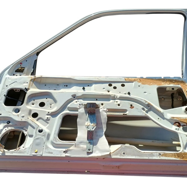 Porta Lado Direito Dianteira Ford Fiesta Courier 2004 Dianteira Direito Branco