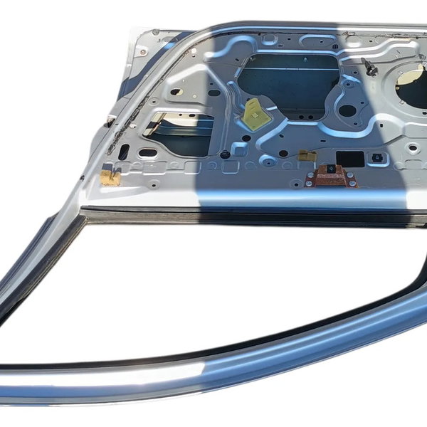 Porta Dianteira Lado Direito Renault Sandero 2010 Dianteira Direito Prata