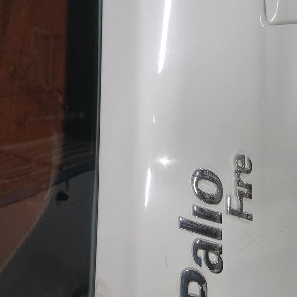 Tampa Capo Traseiro Fiat Palio Fire 2015 Sapão Branco