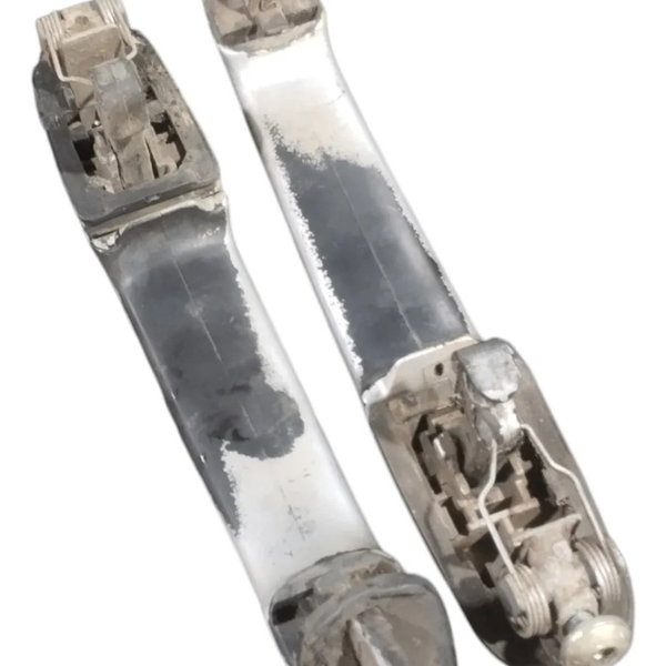 Maçaneta Externa Traseira Seat Cordoba  Vw Polo 98 Prata Traseira