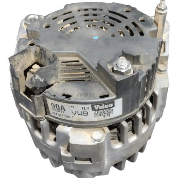 Alternador Volkswagen Gol Fox Voyage 1.0 G5 G8 90a Detalhe