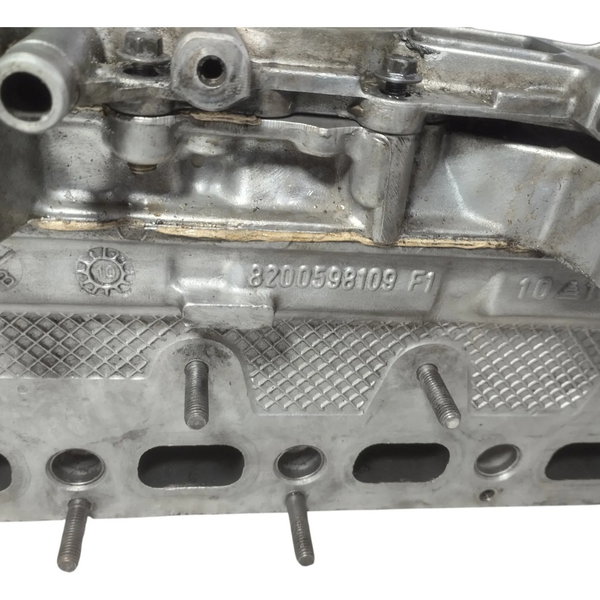 Cabeçote Motor Renault Megane 1.6 16v 2008 2012 Detalhe