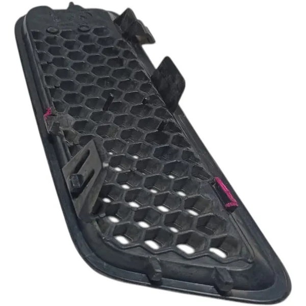 Grade Capo Dianteira Esquerda Renault Scenic 2003 C/ Detalhe Preto Brilhante