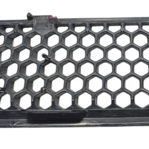 Grade Capo Dianteira Esquerda Renault Scenic 2003 C/ Detalhe Preto Brilhante