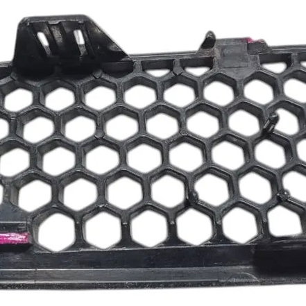 Grade Capo Dianteira Esquerda Renault Scenic 2003 C/ Detalhe Preto Brilhante