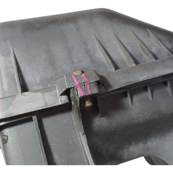 Caixa Filtro De Ar Jac J3 2013 Com Detalhe