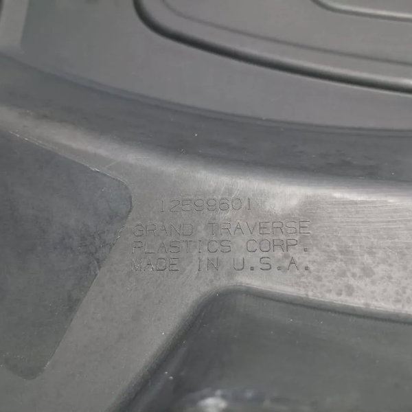 Tampa Capa Motor Gm Captiva 3.6 V6 2009 Com Detalhe