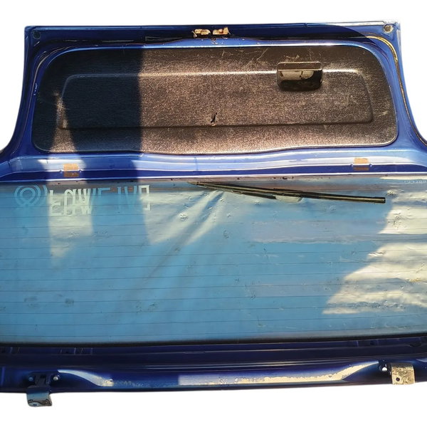 Tampa Capo Traseiro Volkswagen Golf 1996