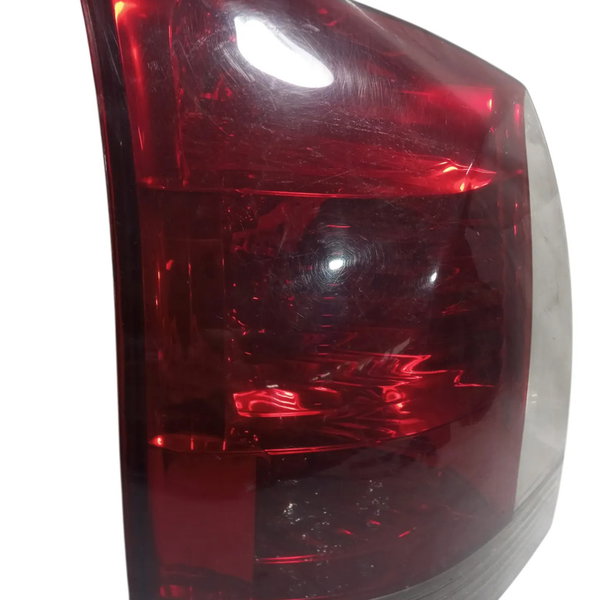 Lanterna Lado Esquerdo  Fiat Palio 2016 Esquerdo/motorista Vermelho
