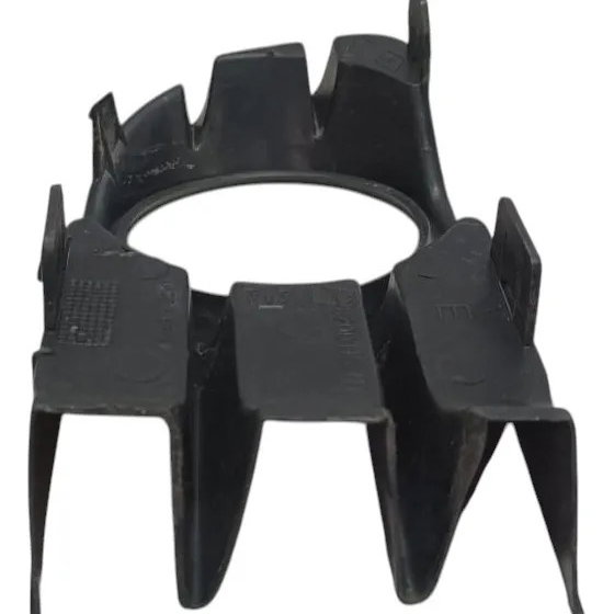 Moldura Farol Milha Esquerdo Renault Megane 2008 Preto Esquerdo