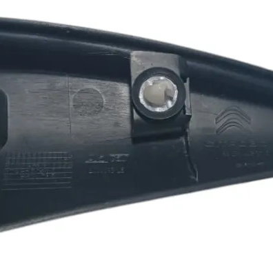 Acabamento Interno Retrovisor Esquerdo Citroen Aircross 2013