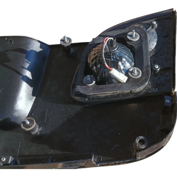 Moldura Acabamento Lanternas Porta Malas Gm Corsa Ls 2011