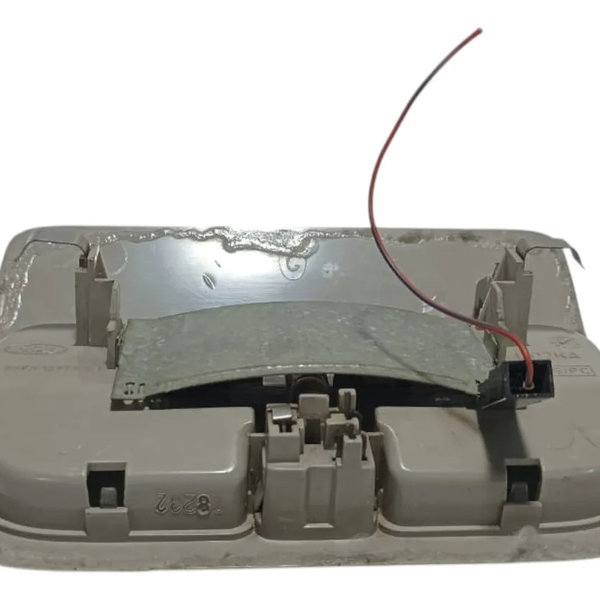 Luz De Teto Ford Fiesta 2001