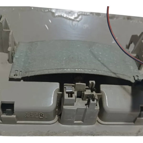 Luz De Teto Ford Fiesta 2001