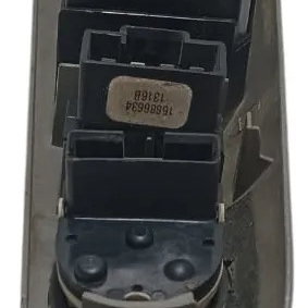 Botão Vidro Porta Dianteira Esquerda Gm Blazer 1999 Detalhes