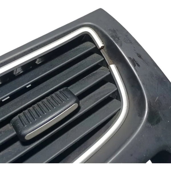 Moldura Central Painel Difusor Botão Alerta Vw Spacefox 2010 Preto
