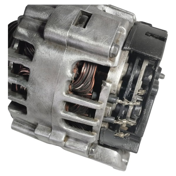 Alternador Renault Sandero/logan 1.0 16v Com Detalhe