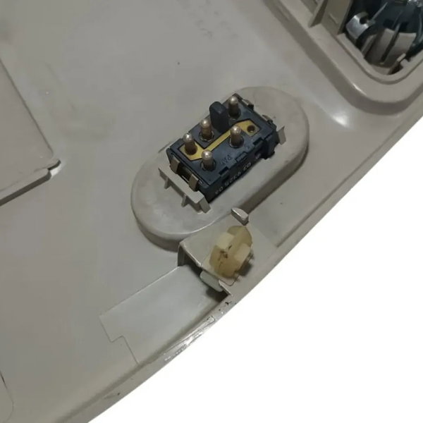 Luz De Teto Gm Omega 1992 À 1997 Com Detalhes