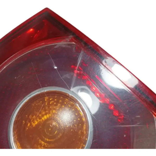Lanterna  Esquerda Polo Sedan 2007 A 2014 (canto) Esquerdo/motorista Vermelho